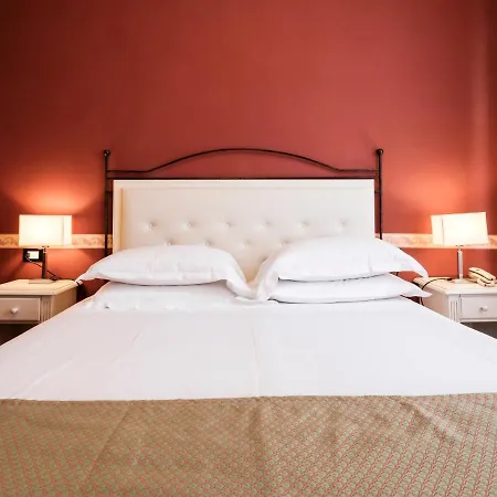 Accademia Hotel
