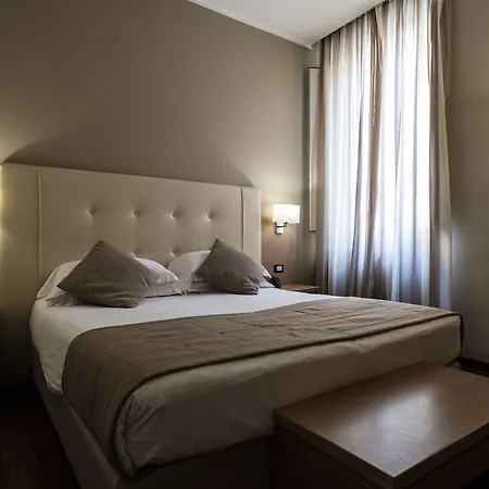 Accademia Hotel